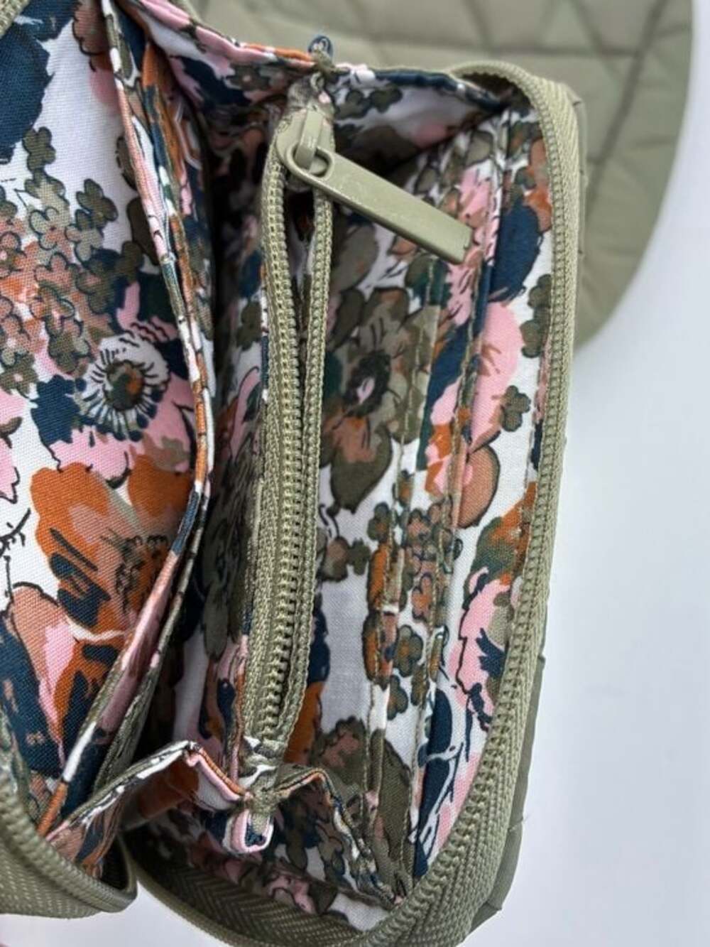 Vera Bradley Quilted Olive Green Crossbody Sling with Zip Pouch - Picture 5 of 6